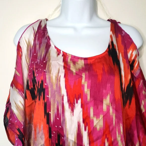 HeartSoul Ladies Blouse Size Large Multicolored Cold Shoulder Style Tie Side - Picture 5 of 8